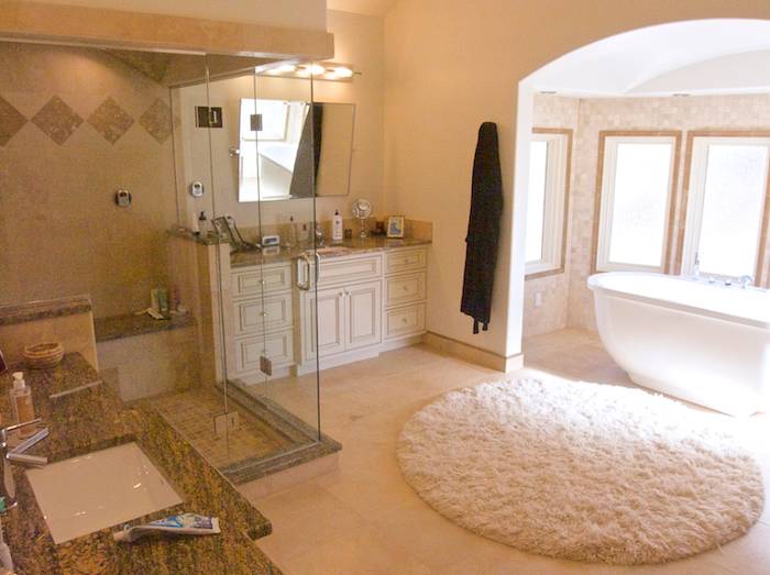 Daylilly-master bathroom